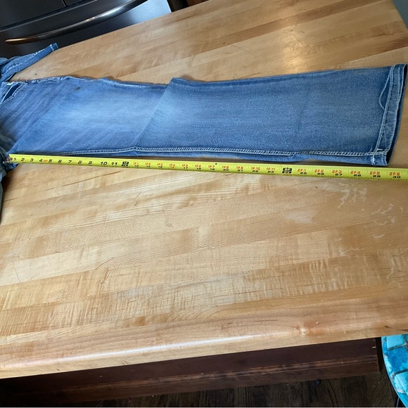 Cowgirl Tuff XL 32X29 Midrise, 5 Pocket, Whiskered, Bootcut Jeans, American Flag - Picture 11 of 16